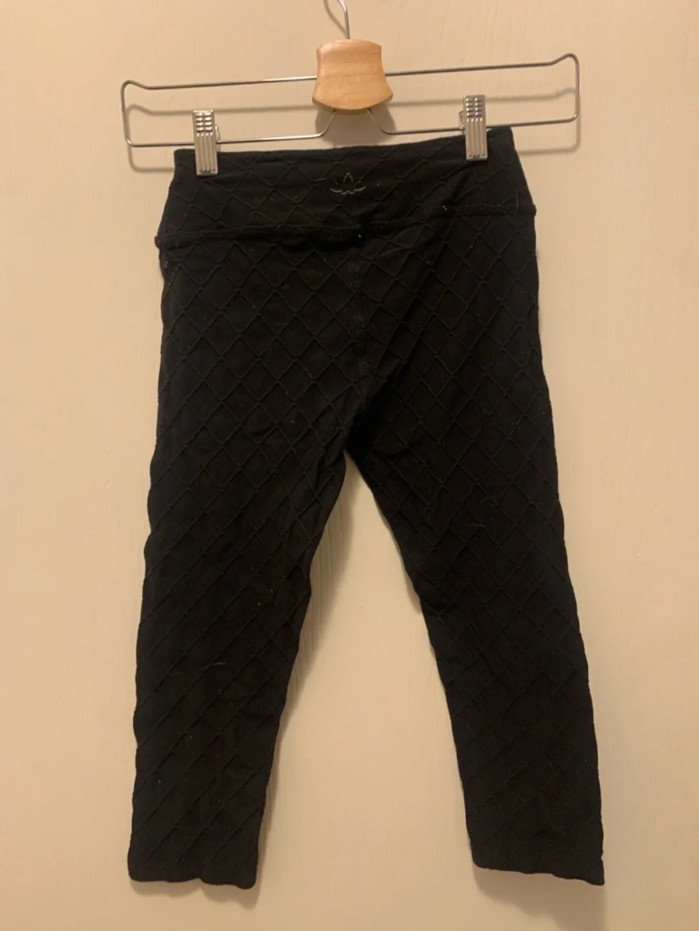 Beyond Yoga Kids Black Quilted Capri Leggings - Cozy Stretch